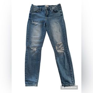 Women’s Studio Blue Skinny Jeans